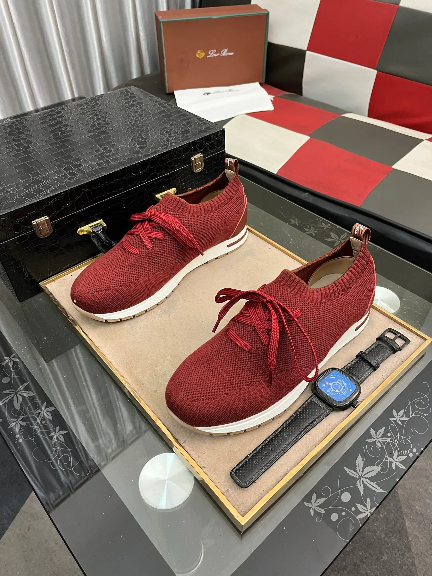 Men's shoes 💰420⌚️⌚️ (loro piana) new moccasin shoes official website original 1:1 mold opening, original quality 💯 fine workmanship, high-end luxury ☘ The upper is made of original waterproof treatment breathable fly-woven suede 🌴 luxury 🐂 leather lining 🍓 rubber wear-resistant outsole, size 38-44 (size 45 can be customized) 5️⃣ colors available